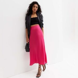 •RACHEL ZOE hot pink satin skirt•